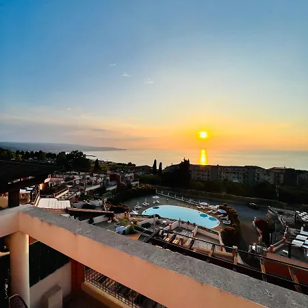 La Casa Panoramica 15 *